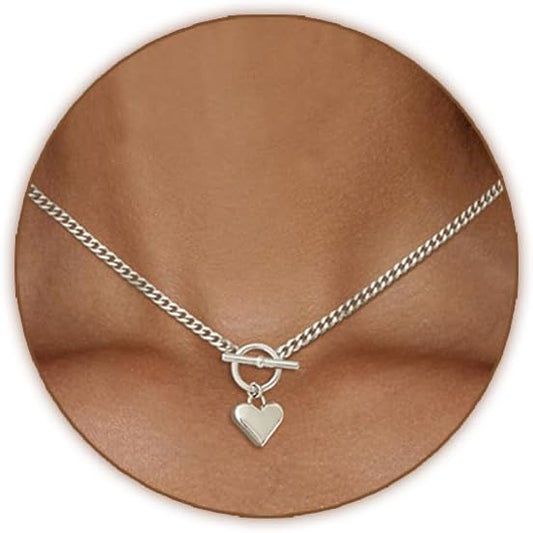 Airmb Cute Heart Necklace for Women Gold/Silver Plated Heart Pendant Choker Necklaces Tendy Love Heart Chain Necklace Dainty Gold/Silver Necklace Jewelry Gifts for Women