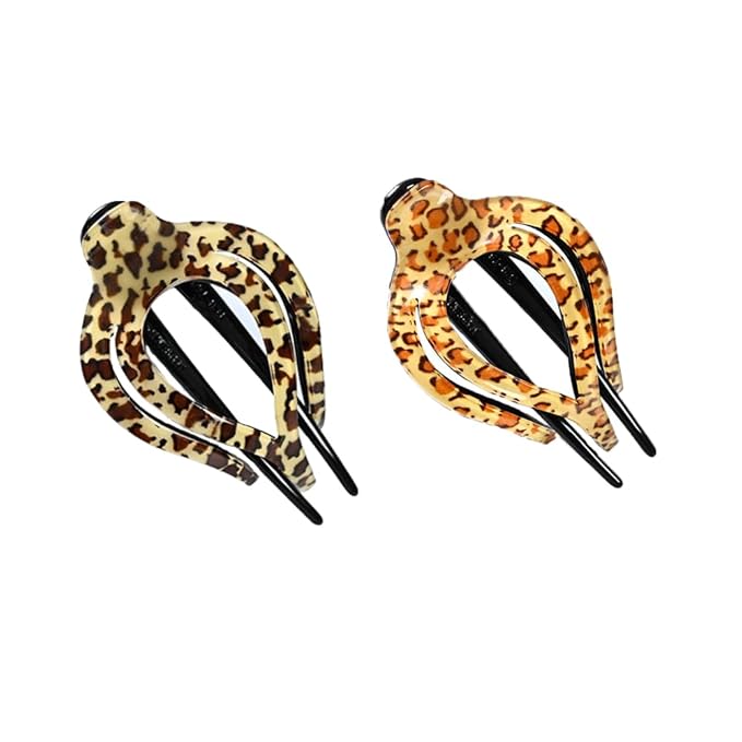 SPEVERT 3.5" Big Heart-Shaped Claw Clips for Women Stylish Curved Duckbill Hair Clips Non-Slip for Secure Alligator Clips (2pcs Leopard Print)