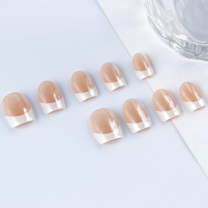XZMeiLun Press On Nail, French Tip Chrome Acrylic Press On Nails Short Square, Designer Reusable Glazed Fake Nails, Glossy Soft Gel Nails Wedding and Party, Stick On Glue On Nails Press Ons for Women