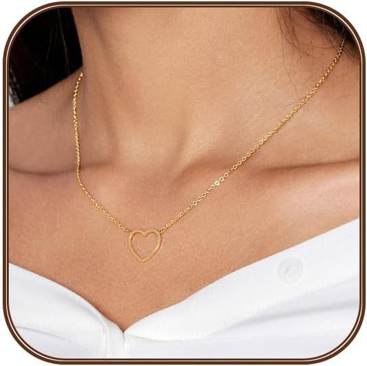 Airmb Cute Heart Necklace for Women Gold/Silver Plated Heart Pendant Choker Necklaces Tendy Love Heart Chain Necklace Dainty Gold/Silver Necklace Jewelry Gifts for Women