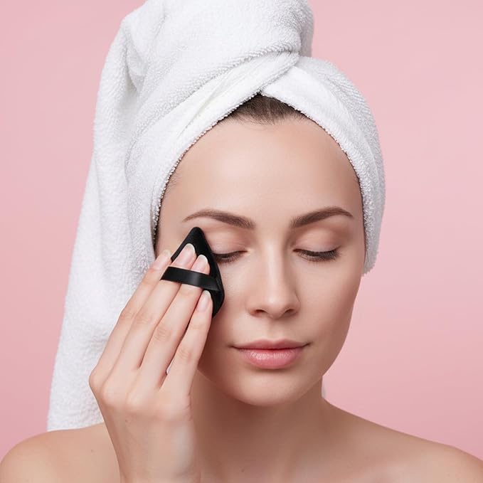 200 Pcs Powder Puffs Bulk Set - Professional Soft Velour Triangle Powder Puff for Liquid Foundation & Loose Mineral Makeup, Reusable Cosmetic Applicator Sponge Tools (Black)