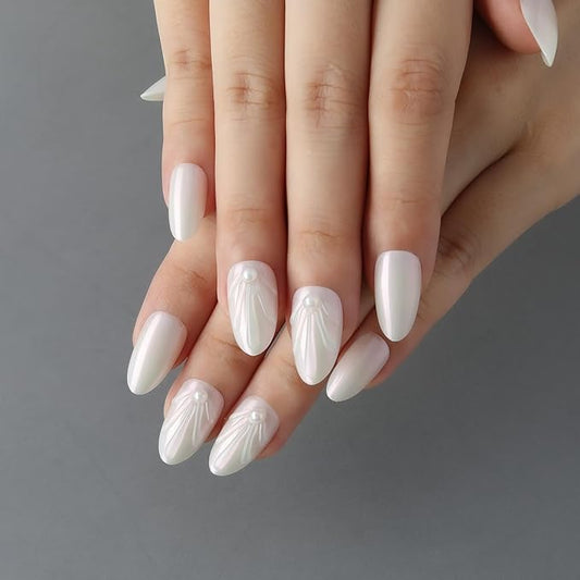 XZMeiLun 3D White Aurora Shell Press On Nails Almond Short, 3D Pattern Designer Reusable Acrylic Nails Press Ons, Fake Nails With Glue On, Daily Wear Floral False Nails For Women