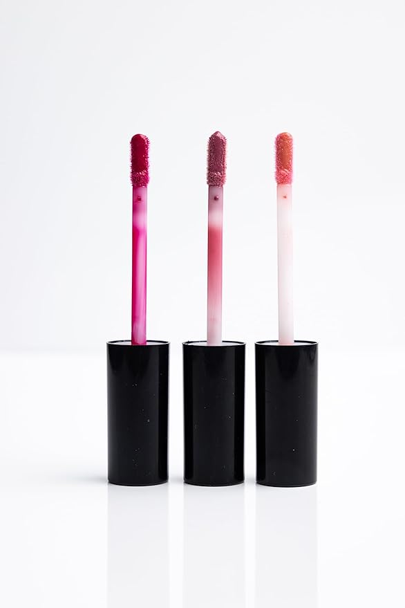 LePaon Cosmetics Pout Cloud Lipgloss – Long-wear, Transfer-Proof Matte Lipstick with High Pigment Payoff – Infused with Vitamin E for Extended Hydration (Kiss Me Red)