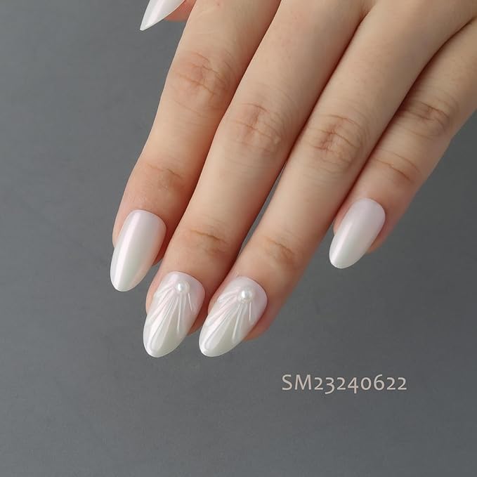 XZMeiLun 3D White Aurora Shell Press On Nails Almond Short, 3D Pattern Designer Reusable Acrylic Nails Press Ons, Fake Nails With Glue On, Daily Wear Floral False Nails For Women
