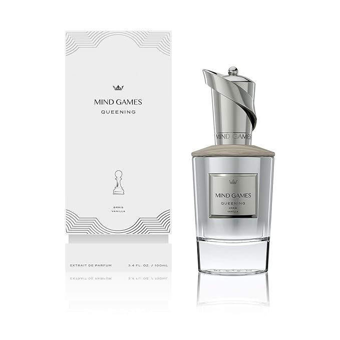 MIND GAMES Queening - Luxury Perfume with Notes of Apple, Saffron, Fluffy Musk & Coconut - Elegant Extrait de Parfum for Women & Men - Woody & Amber Perfume - 100 mL/3.4 oz