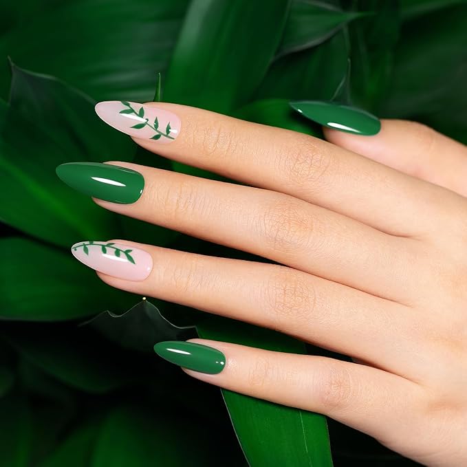 RARJSM Emerald Green Gel Nail Polish Emerald Gel Polish 1PCS 15ML Green GelNailPolish Soak off U V LED Curing Required Nail Art Manicure Salon DIY at Home GelNail Design