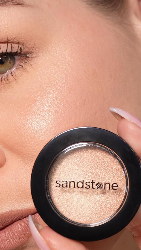 Sandstone Scandinavia Highlighter – Hypoallergenic Face Highlighter - High Glossy Face Illuminator with high pigmentation - Pearl Shimmer - Smooth silky Powder Makeup (Golden Champagne, 3 g)