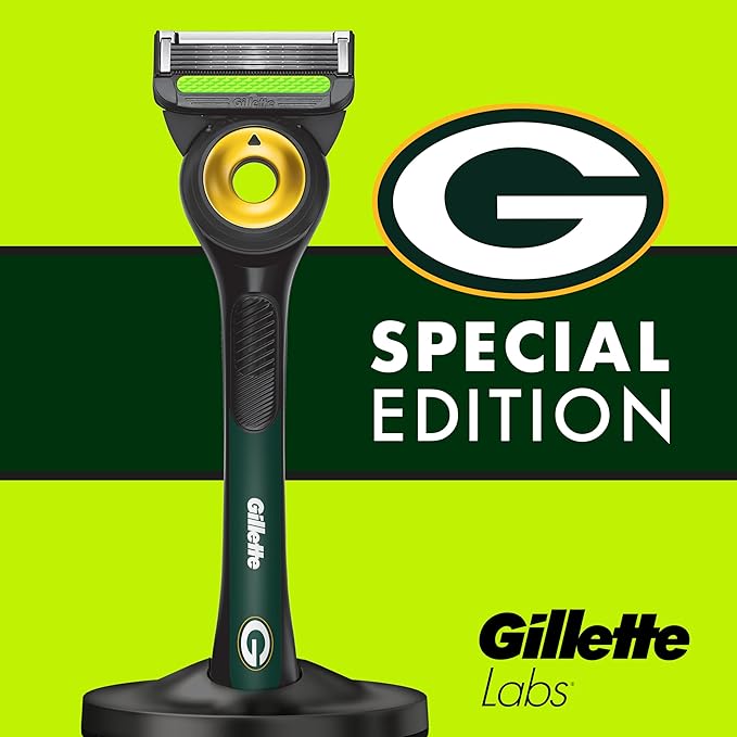 Gillette Labs Special NFL Packers Edition Shaving Razor for Men - 1 Handle, 4 Razor Blade Refills & Magnetic Stand, GilletteLabs with Exfoliating Bar
