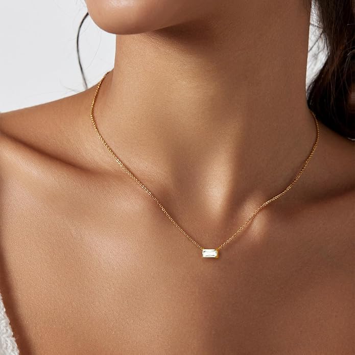 Luxval Diamond Pendant Gold Necklace for Women，Dainty 18k Gold Plated Choker Necklaces Simple Gold Jewelry Gifts for Women Girls