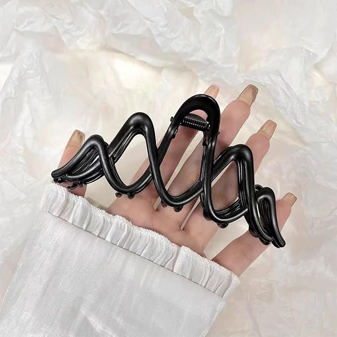 Large Claw Clips for Thick Hair - Black Metal Hair Claw, Single Piece with Non-Slip Grip, Strong Hold for Women, Shower & Workout