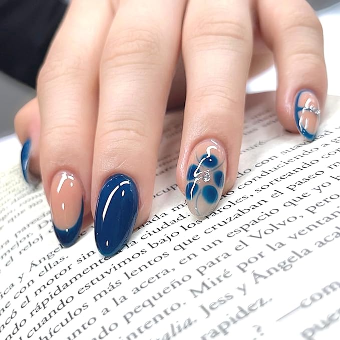 24Pcs Blue Hand-painted Carved Nails for Summer, French Blue Floral Nails Sweet Almond Press Ons Medium-Short Stick on Nails Fake Nails Set Rhinestones Nail For Women