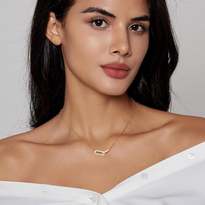 Luxval Diamond Pendant Gold Necklace for Women，Dainty 18k Gold Plated Choker Necklaces Simple Gold Jewelry Gifts for Women Girls