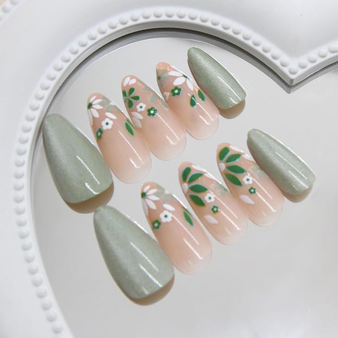 JONKASIPA 24 Pcs Almond Shape Press-On Nails Spring Cute Acrylic Nails, Artificial Gloss Full Coverage Light Green Fake Nails for Women and Girls Nail Decoration