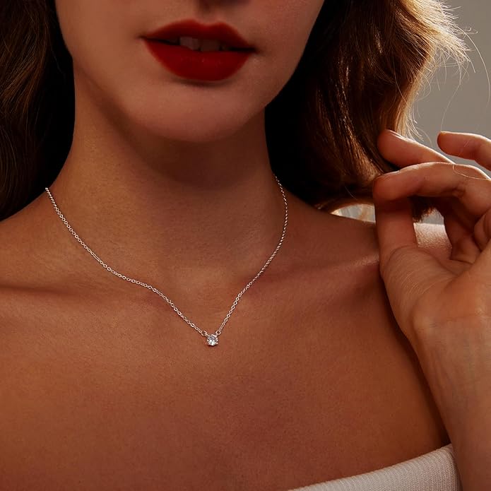 Luxval Diamond Pendant Gold Necklace for Women，Dainty 18k Gold Plated Choker Necklaces Simple Gold Jewelry Gifts for Women Girls