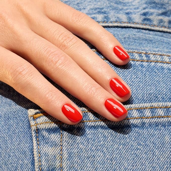 Manucurist Green Nail Polish Lava - Bright Orangey Red Nail Polish - 9-Free, Plant-Based and Vegan - Manicure - Made in France - 0.5 fl oz