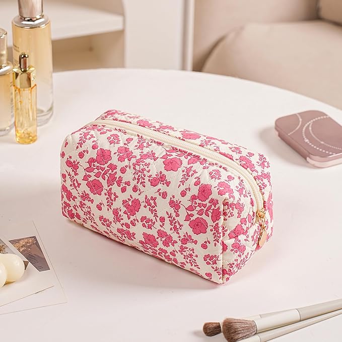 Cute Floral Makeup Bag Small Cotton Quilted Cosmetic Bag, Aesthetic Essential Bag Emergency Bag Gift for Women Girls Travel Accessories (Red Floral)