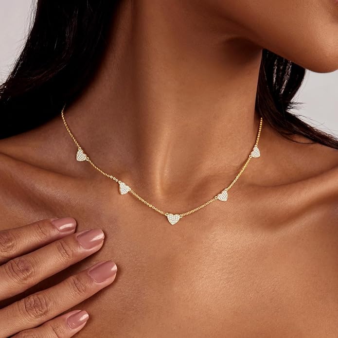 Airmb Cute Heart Necklace for Women Gold/Silver Plated Heart Pendant Choker Necklaces Tendy Love Heart Chain Necklace Dainty Gold/Silver Necklace Jewelry Gifts for Women