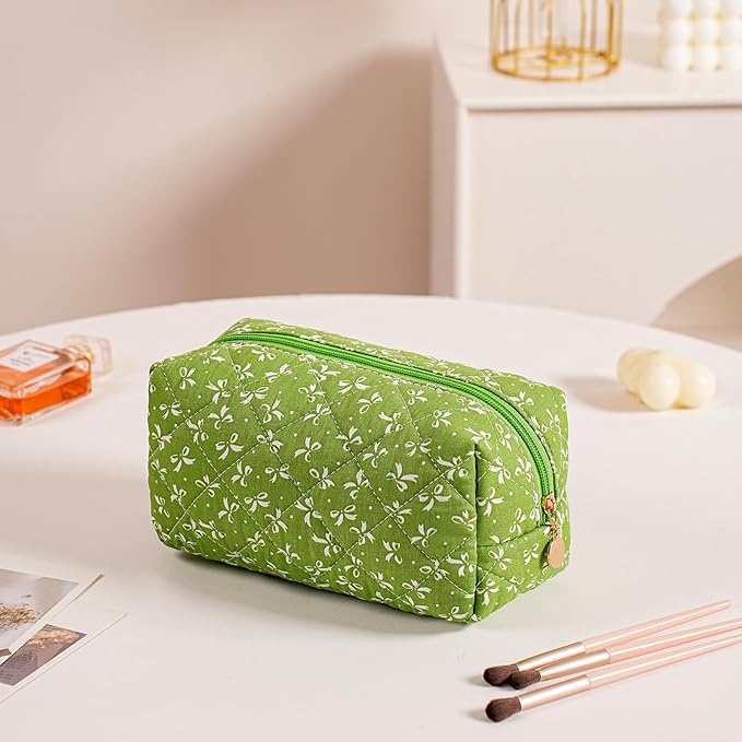 Cute Floral Makeup Bag Small Cotton Quilted Cosmetic Bag, Aesthetic Essential Bag Emergency Bag Gift for Women Girls Travel Accessories (Green)