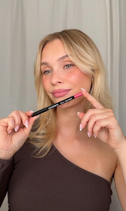 Sandstone Scandinavia Hypoallergenic Lipliner - Smooth texture - Fragrance Free Lip Liner Pencil - Intense pigmentation and long lasting (Girl Crush, 0,04)