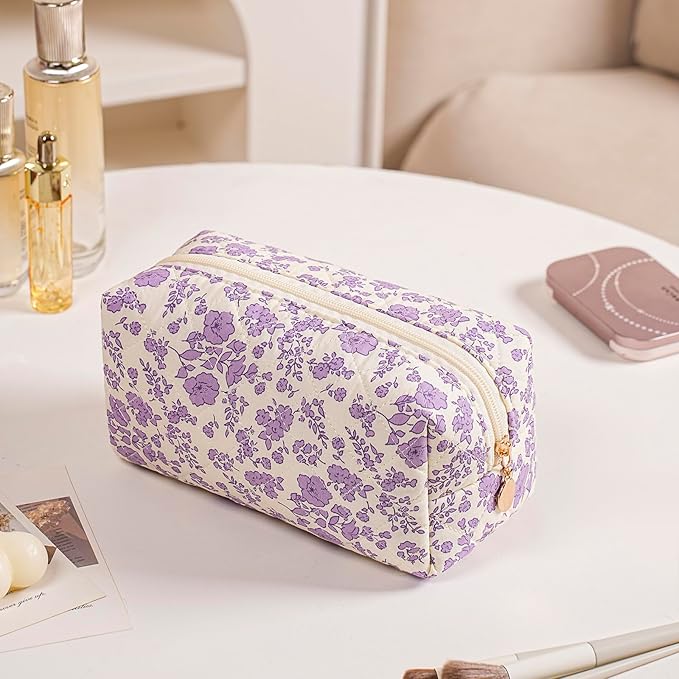 Cute Floral Makeup Bag Small Cotton Quilted Cosmetic Bag, Aesthetic Essential Bag Emergency Bag Gift for Women Girls Travel Accessories (Light Purple Floral)