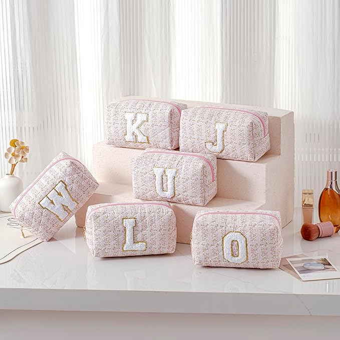 JOVAKIT Alphabet Makeup Bag Cosmetic Bag for Women, Christmas Gifts for Girls Age 6-18, Floral Flowers Coquette Travel Toiletry Zipper Make Up Pouch Organizer Trendy Stuff (Pink Floral O)