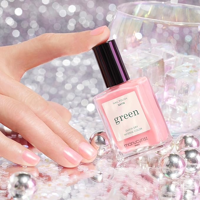 Manucurist Green Nail Polish - Satin (Pearly Pale Pink) - Classic - Professional Manicure Effect Polish - Nail Polish - 15ml