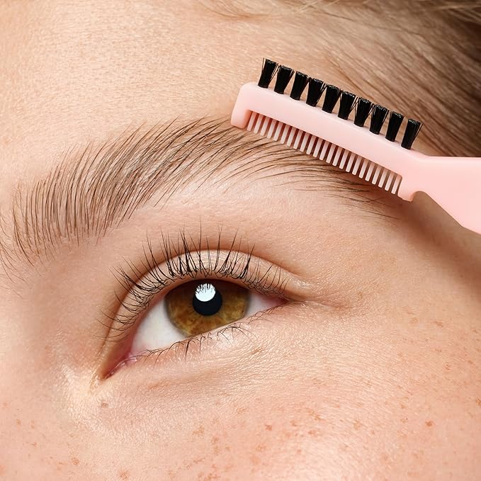 essence | Brow Lift & Freeze Glue | Fluffy, Flake Free Brows| 3-in-1 Applicator | Vegan & Cruelty Free