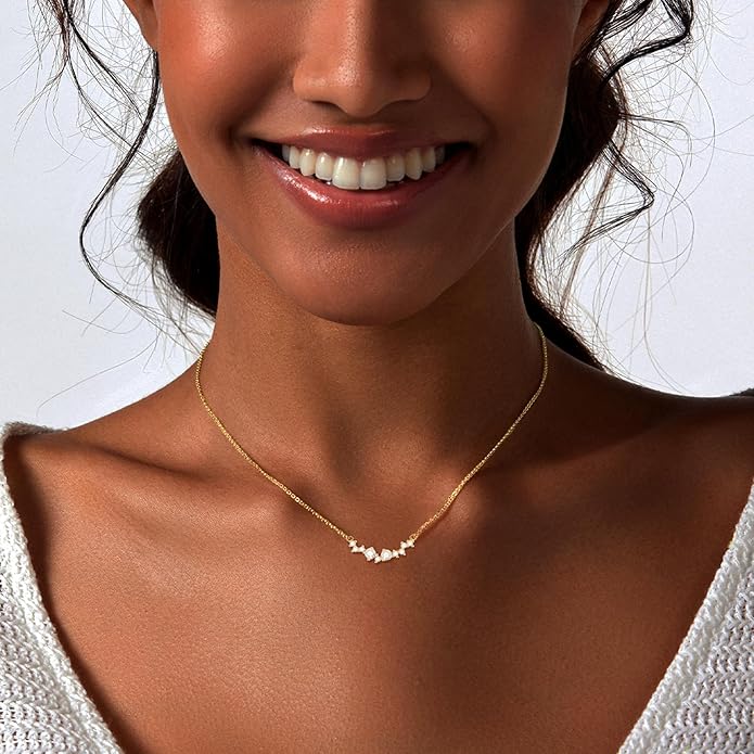 Luxval Diamond Pendant Gold Necklace for Women，Dainty 18k Gold Plated Choker Necklaces Simple Gold Jewelry Gifts for Women Girls
