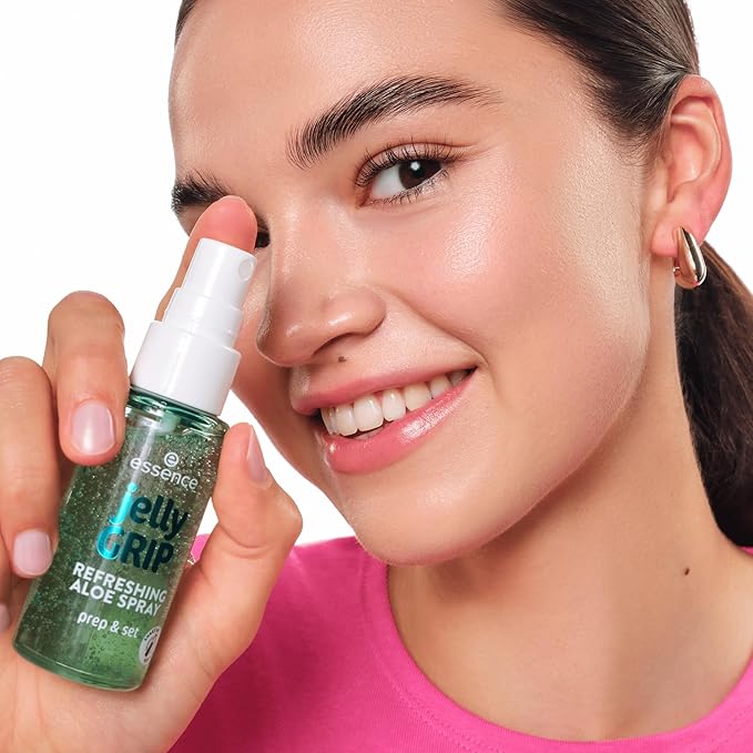 essence Jelly Grip Refreshing Aloe Spray, Fixation Spray, Transparent, Moisturising, Refreshing, Radiant Fresh, Vegan, Oil-Free, Alcohol-Free, Paraben-Free, Pack of 1 (50 ml)
