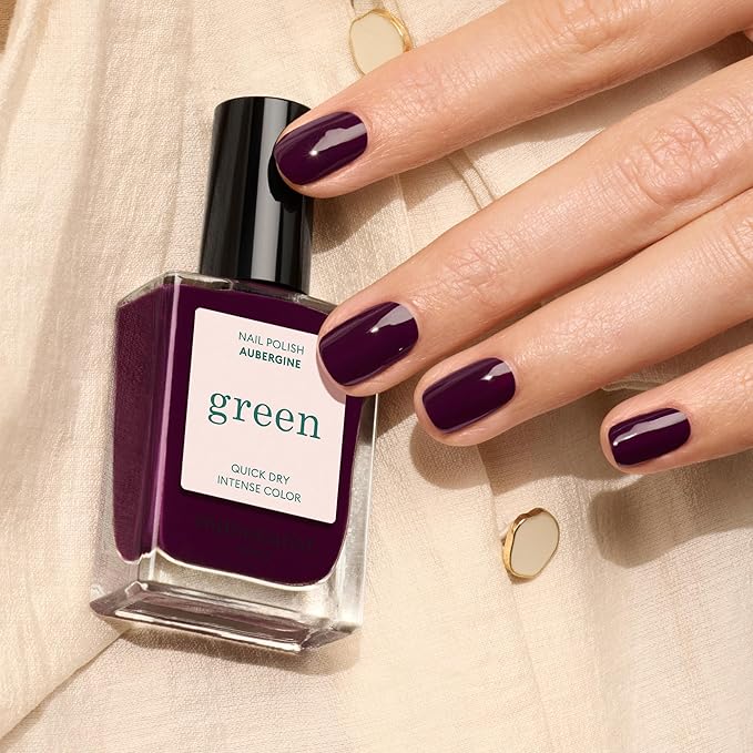 Manucurist Green Nail Polish Aubergine - Dark Purple Nail Polish - 9-Free, Plant-Based and Vegan - Manicure - Made in France - 0.5 fl oz