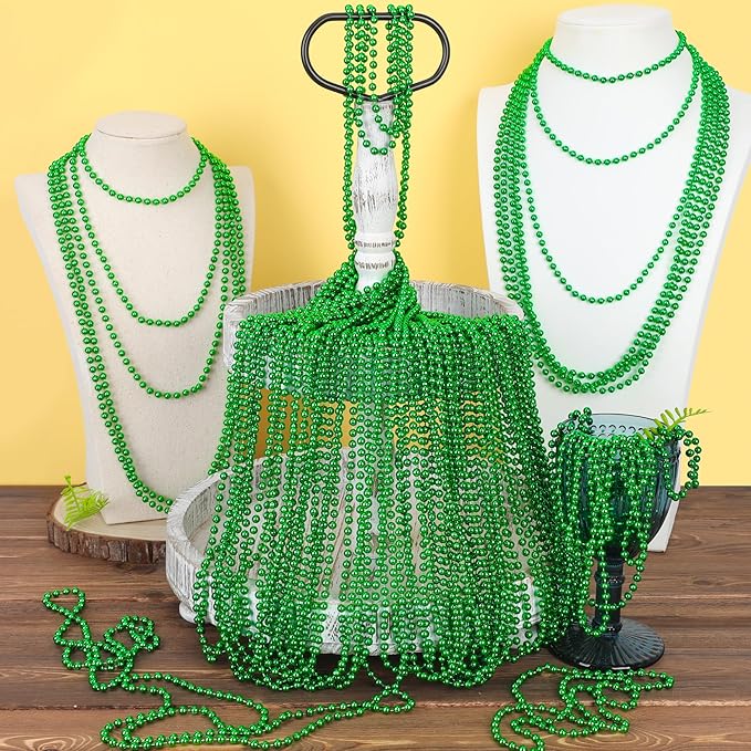 St Patricks Day Necklaces, 200PCS Green Beads Necklaces Decorations, 33" Saint Patricks Day Mardi Gras Xmas Necklace Party Favor, Green Mardi Gras Beads Bulk for Wedding Birthday Holiday Parade Throw